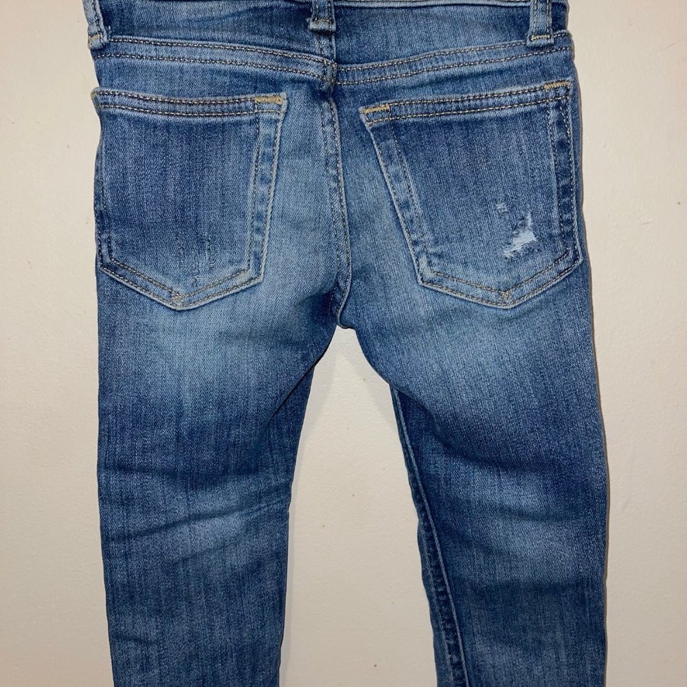 Gap Toddler Distressed Jeans size 2